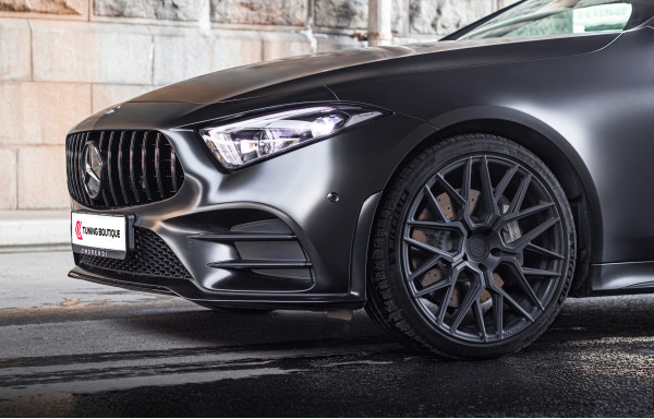 Установили стильные диски Rohana на стильный Mercedes CLS
