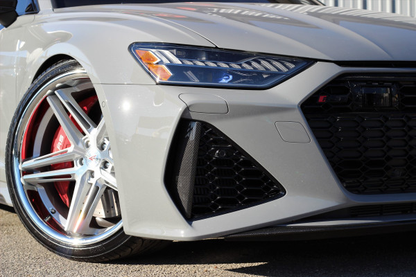 Audi RS6 C8 на дисках Ferrada CM1