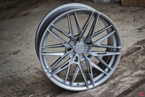 Топовая модель кованых дисков Advanced Forged MS10 на Lexus RX