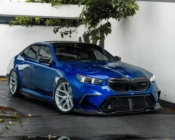 Кованые диски для BMW M5 G90 и G99: размеры, подбор колес и лучшие конфигурации
