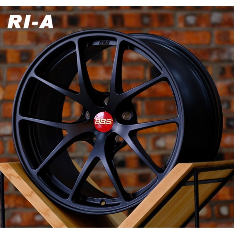 RI-A MATTE BLACK
