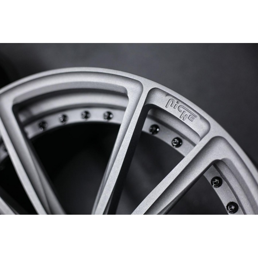 Модель Niche Bastille