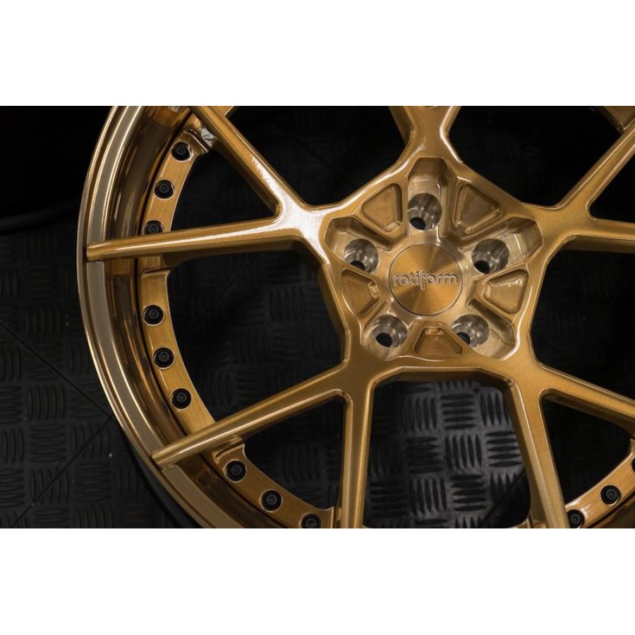 Модель ROTIFORM KPS