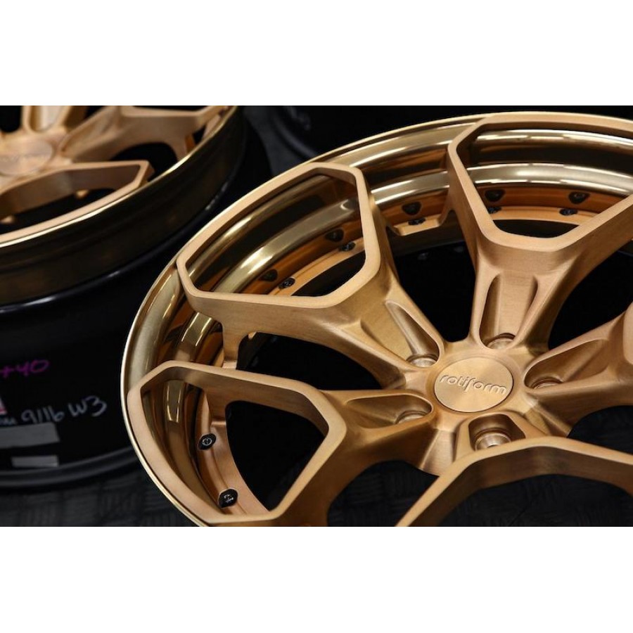 Модель ROTIFORM HUR