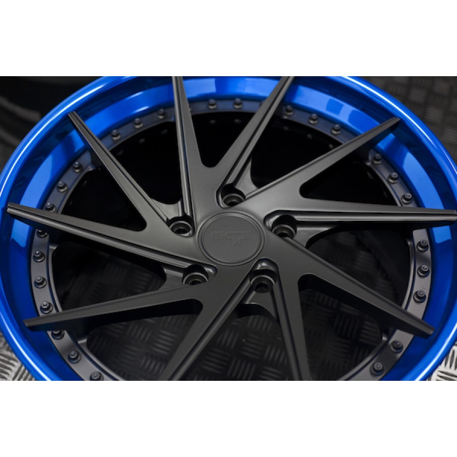 Модель Niche Invert