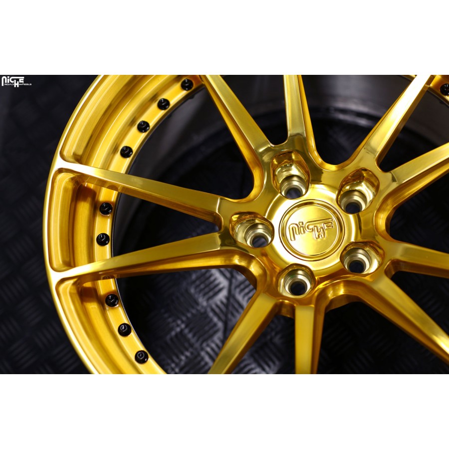 Модель Niche Grand Prix