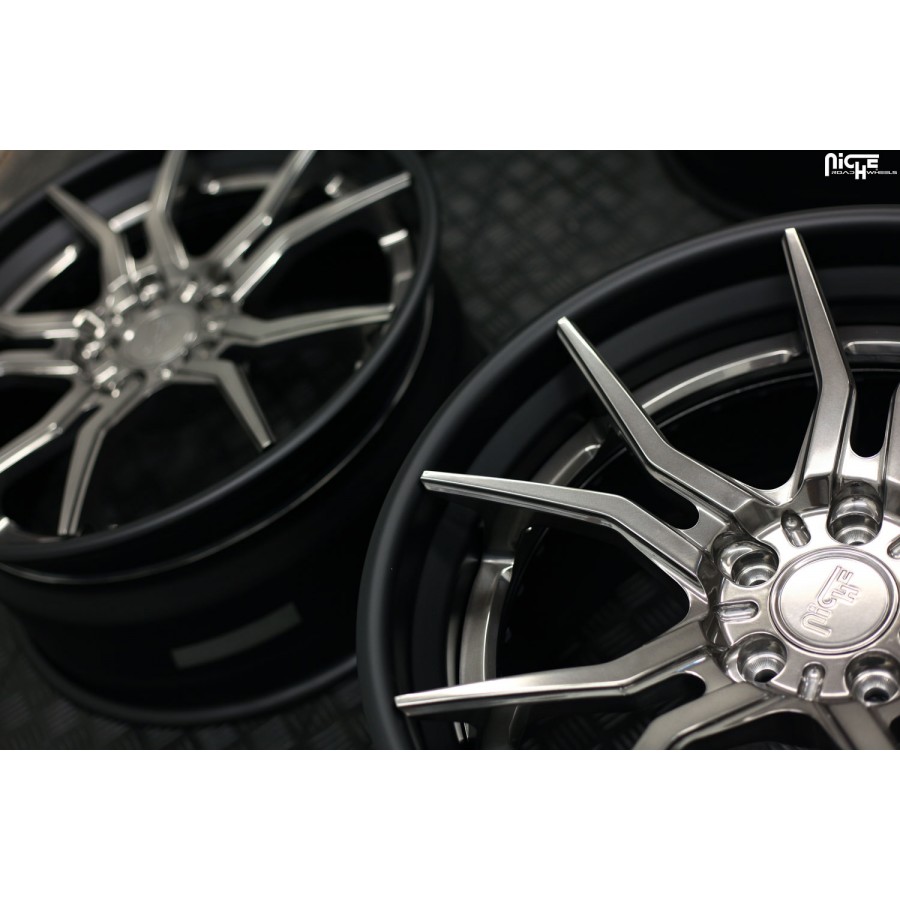 Модель Niche Ascari