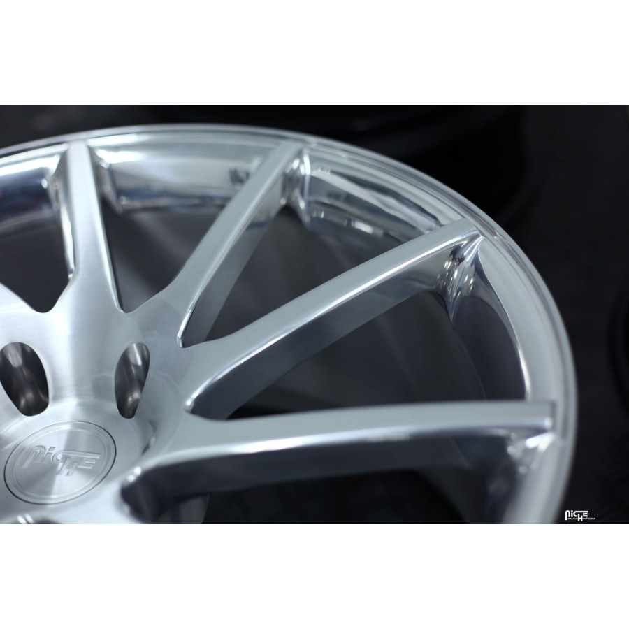 Модель Niche RS10