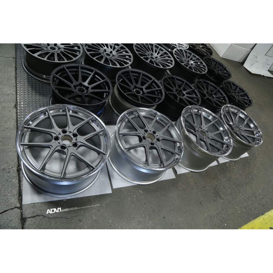 Модель ADV.1 ADV 5.0 Track Spec SL Series