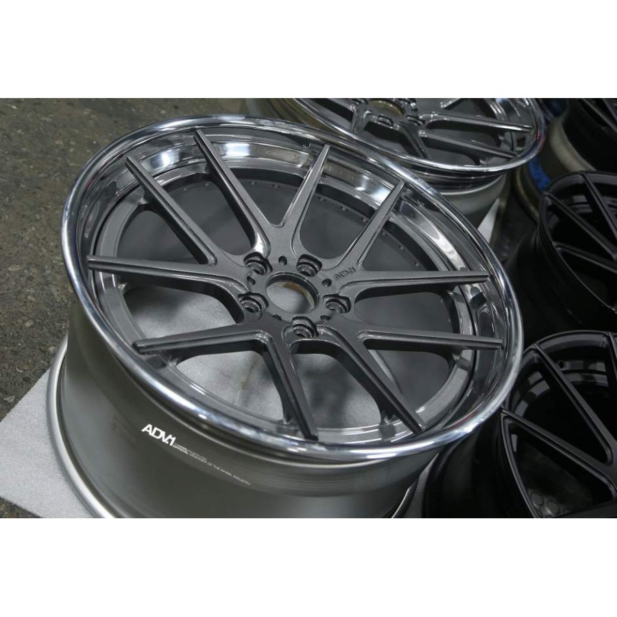 Модель ADV.1 ADV 5.0 Track Spec SL Series