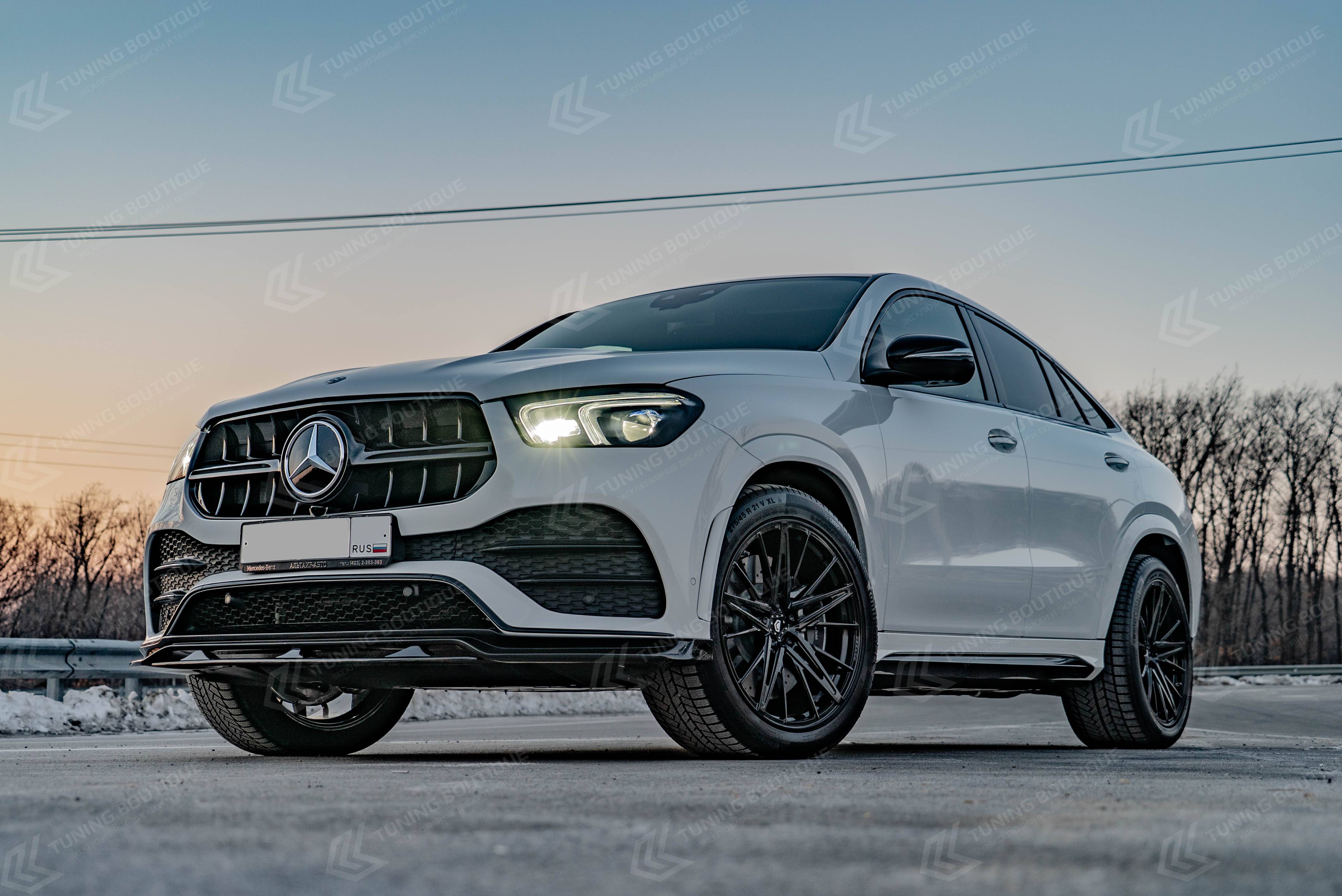 Mercedes GLE на ультралегкой и стильной ковке