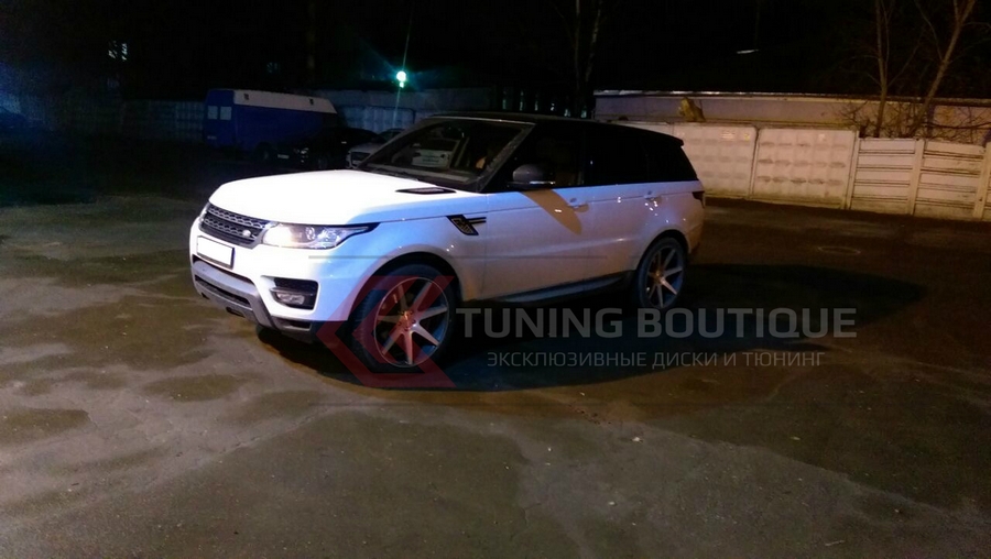 Land Rover Range Rover Sport на 22" дисках Vossen CV7 Matte Graphite Machined фото 1