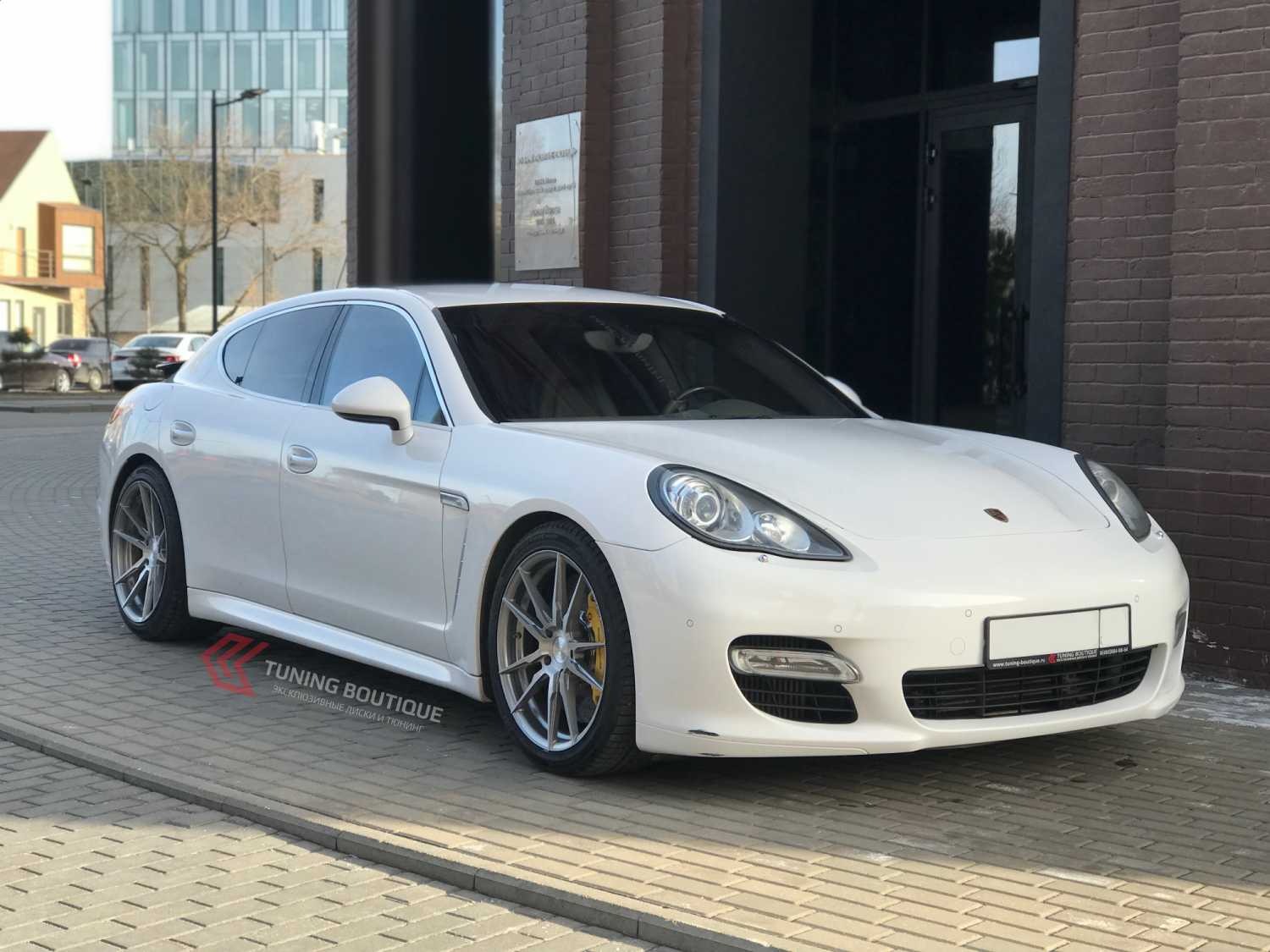 Porsche Panamera на 22" дисках Rohana RFX2 фото 1