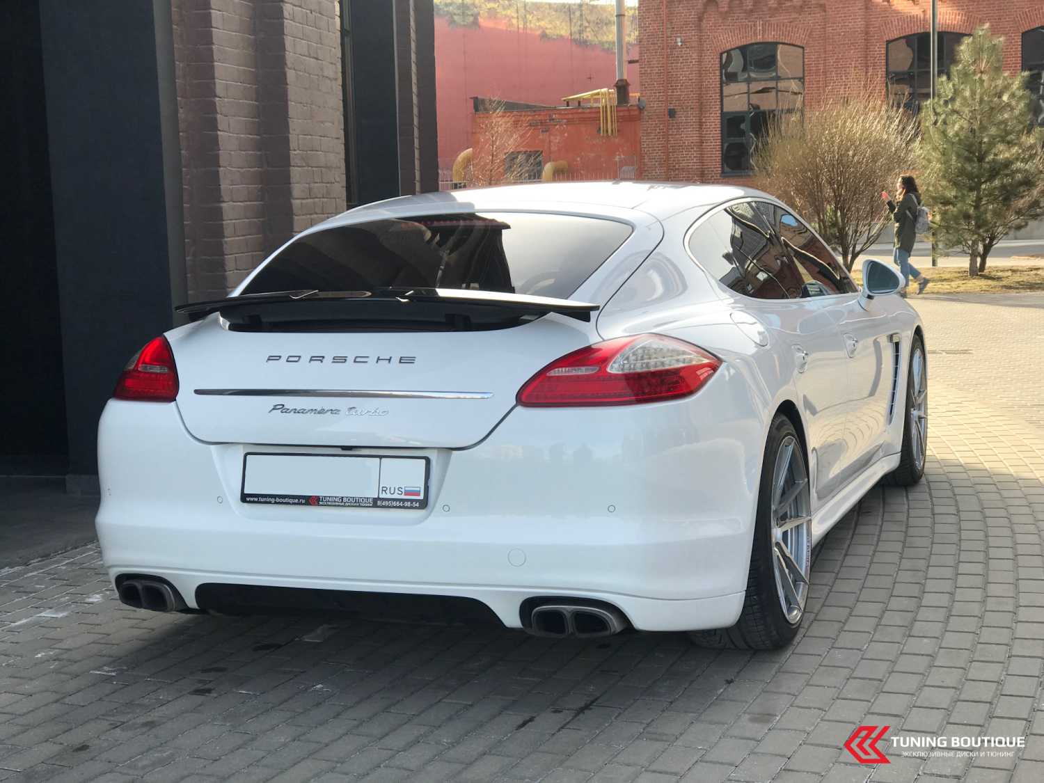 Porsche Panamera на 22" дисках Rohana RFX2 фото 3