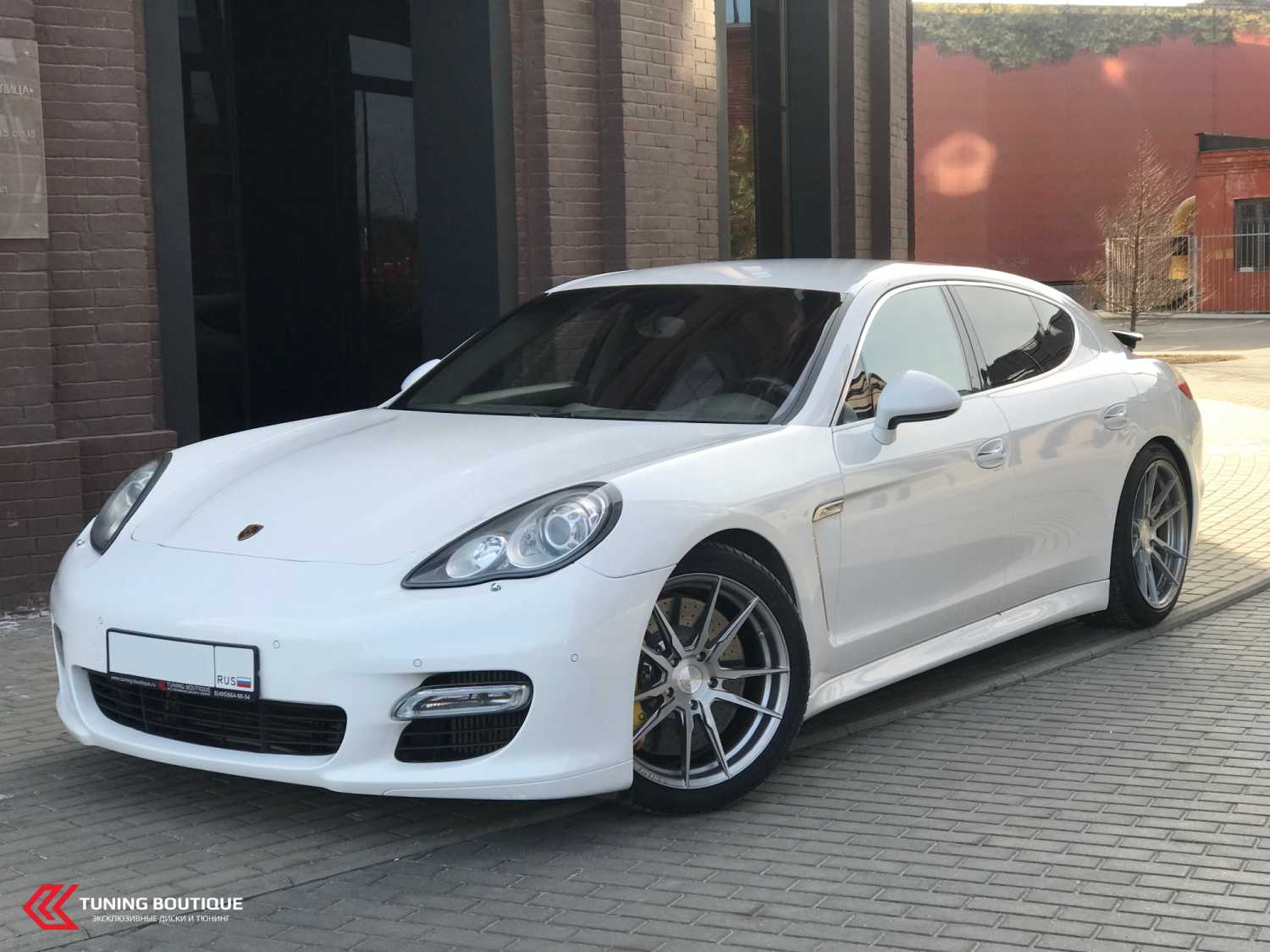Porsche Panamera на 22" дисках Rohana RFX2 фото 4