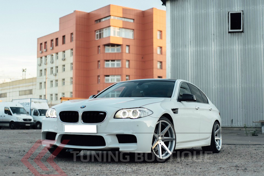 BMW 5 Series на 20" дисках Rohana RC7 Silver Polished фото 1