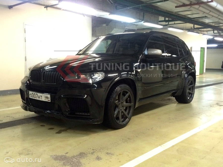 BMW X5 на 20" дисках Rohana RC7 Matte Graphite фото 1