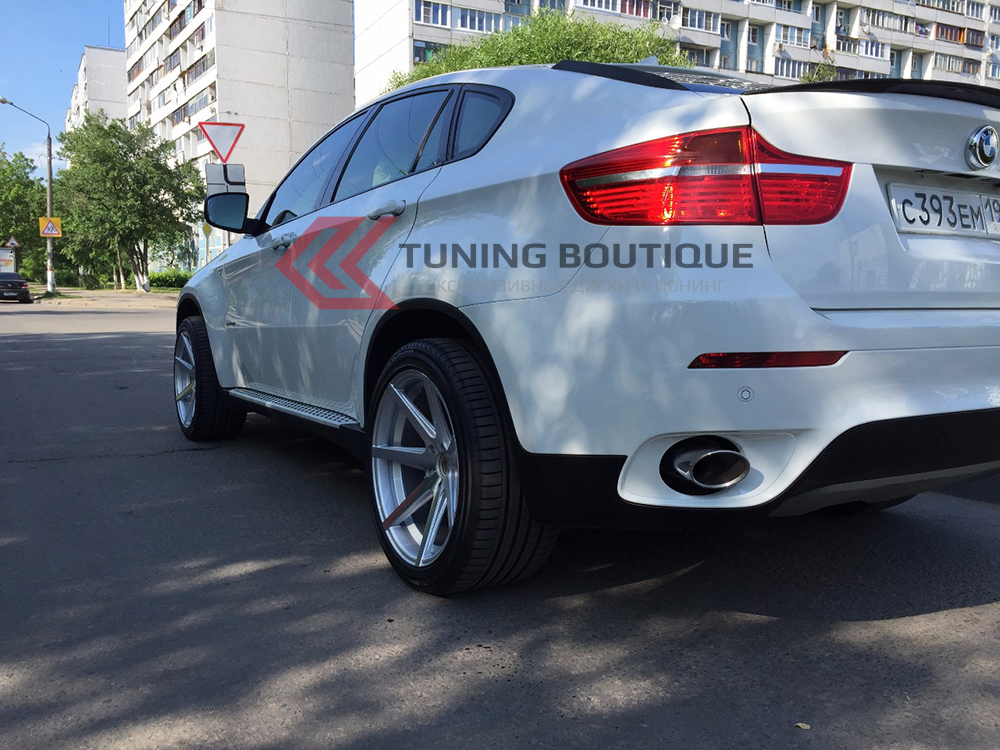 BMW X6 на 20" дисках Rohana RC7 Silver Polished фото 1