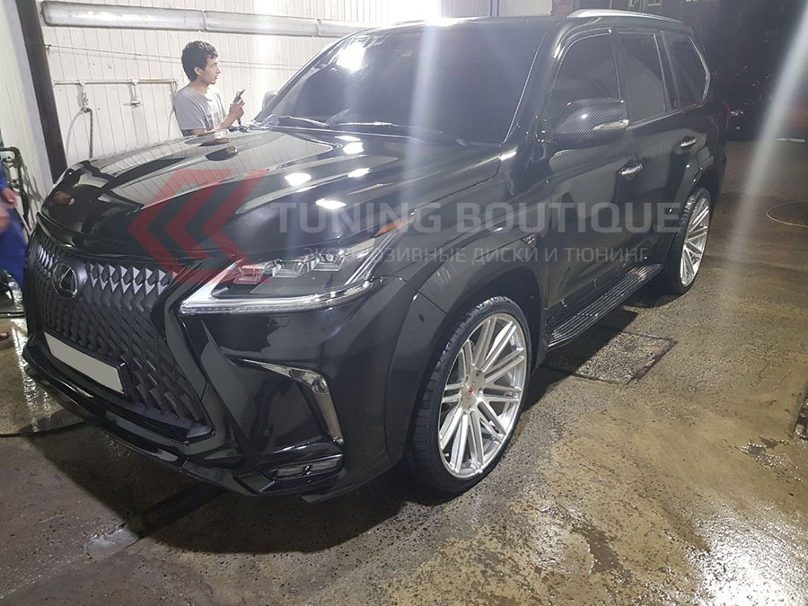 Lexus LX на 24" дисках Vossen VPS307 фото 1