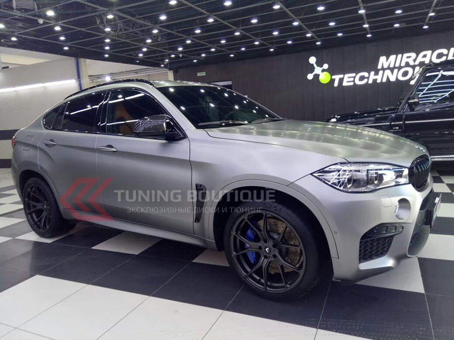 BMW X6M на 21" дисках Vorsteiner V-FF103 Carbon Graphite фото 1