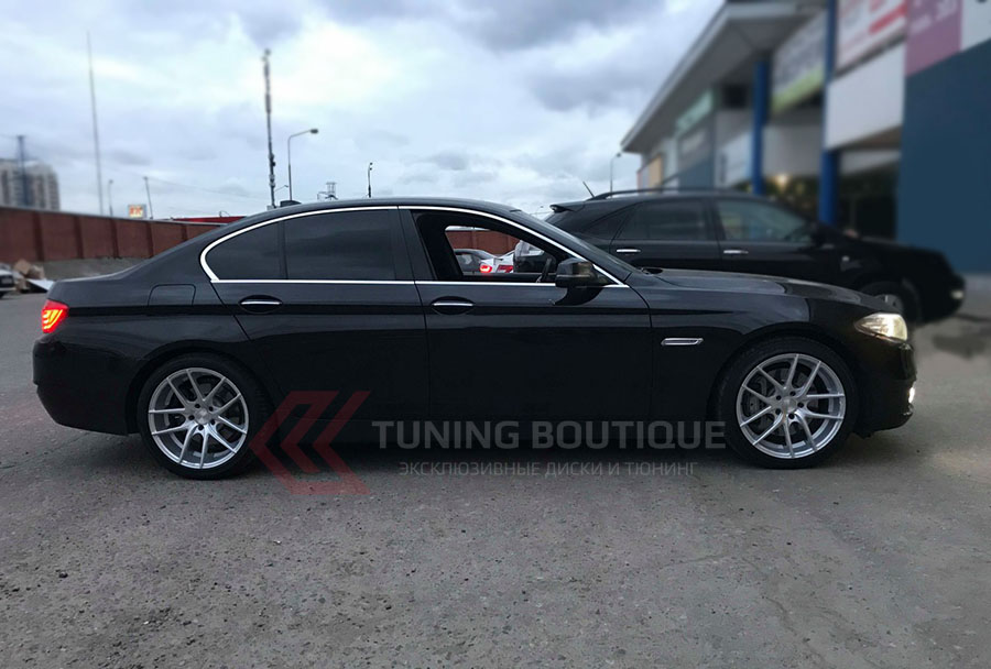BMW 5 Series на 19" дисках Niche Targa Silver фото 3
