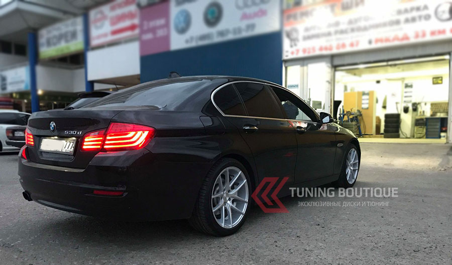 BMW 5 Series на 19" дисках Niche Targa Silver фото 1