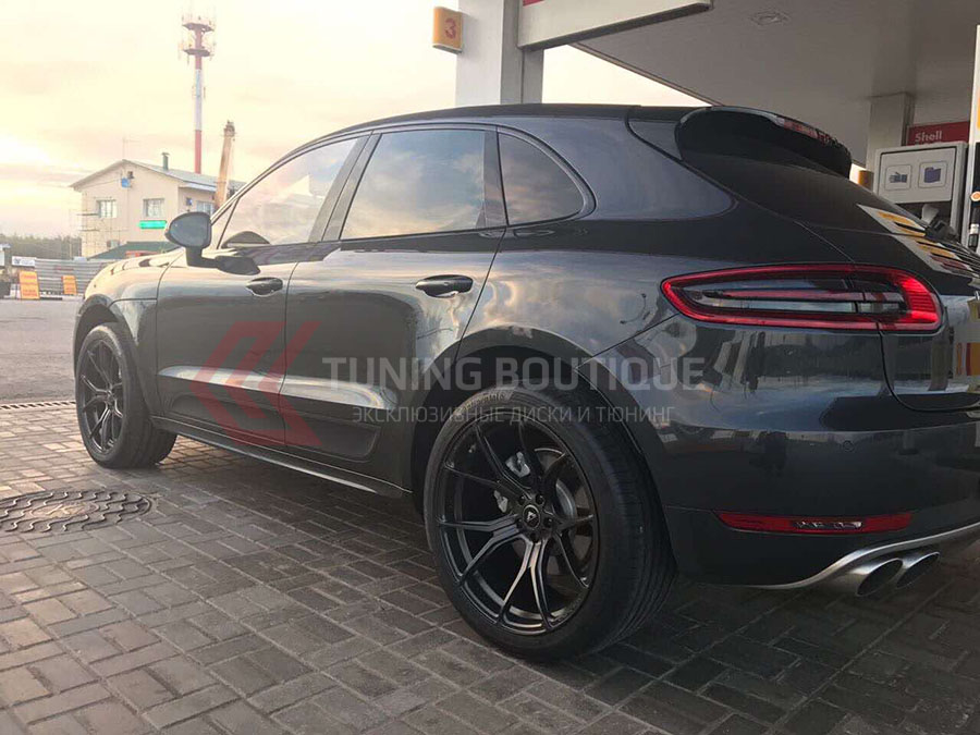 Porsche Macan на 21" дисках Vorsteiner V-FF103 Carbon Graphite фото 2