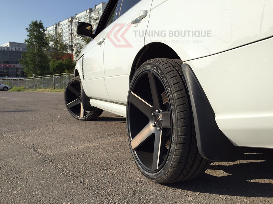 Land Rover Range Rover на 24" дисках DUB Baller фото 4