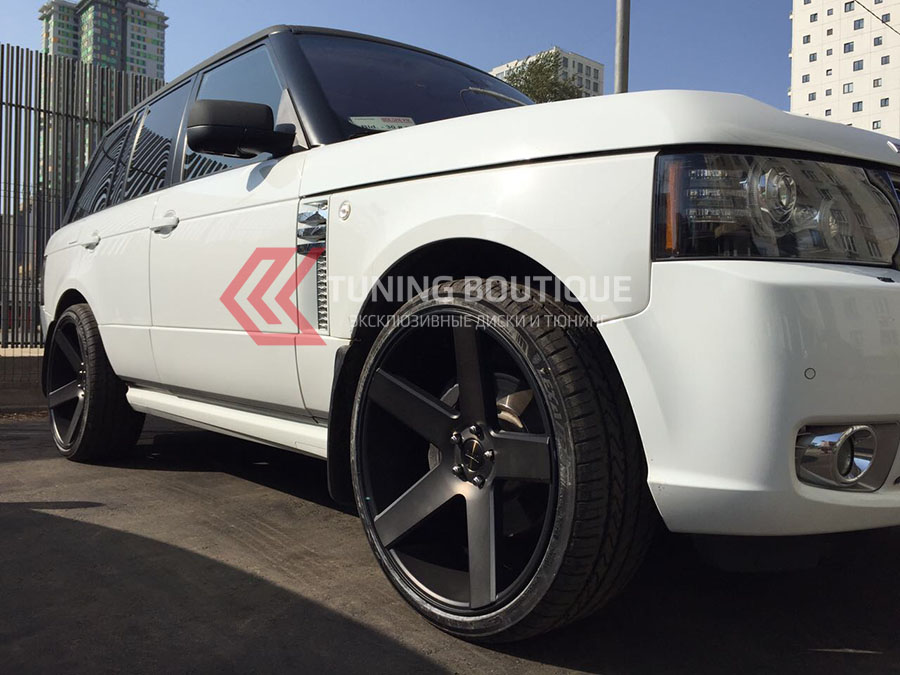 Land Rover Range Rover на 24" дисках DUB Baller фото 2
