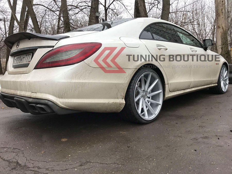 Mercedes CLS на 20" дисках Vossen CVT Silver фото 1