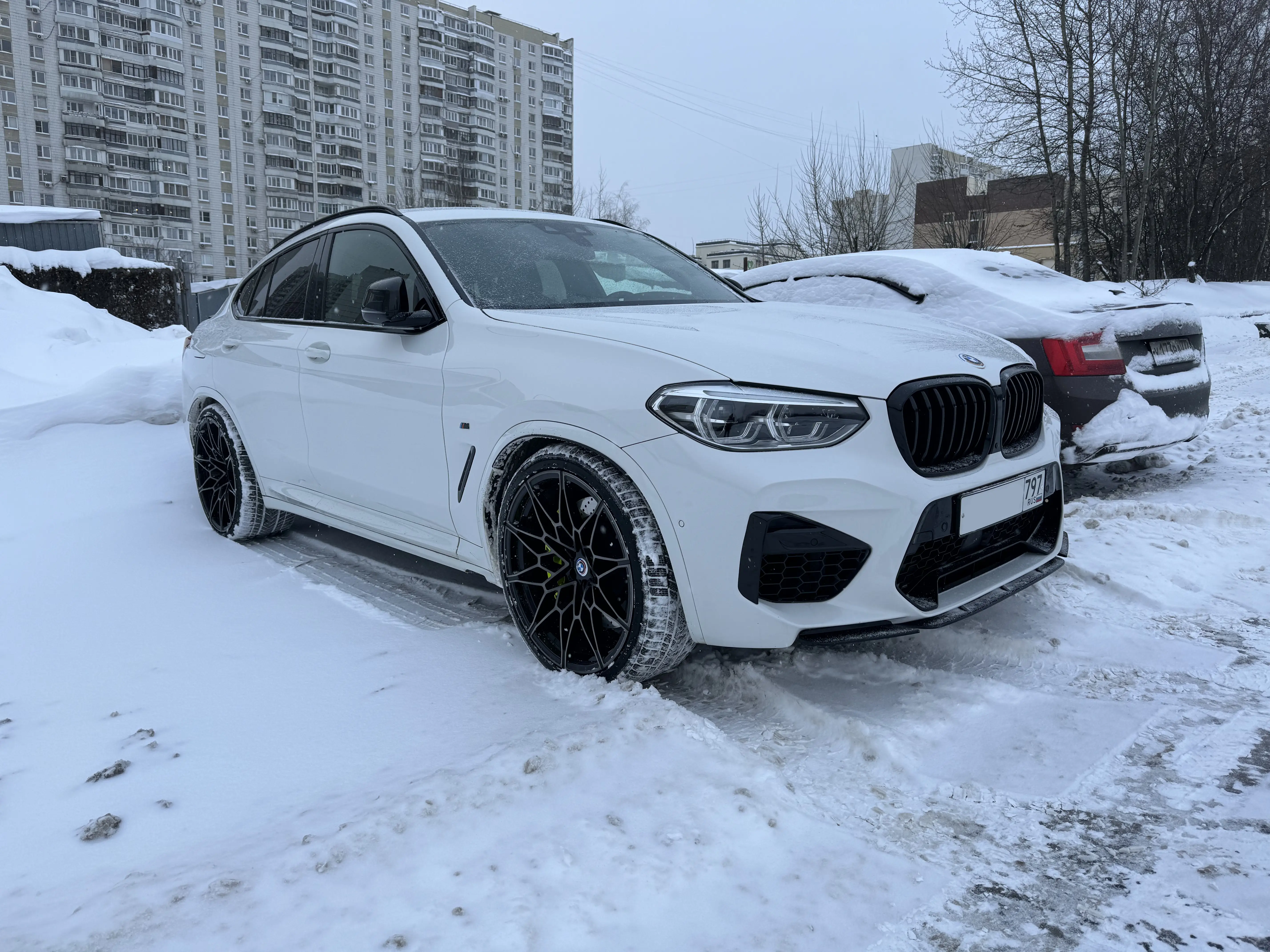 BMW X4 M40i G02 на 22" кованых дисках нашего производства фото 1