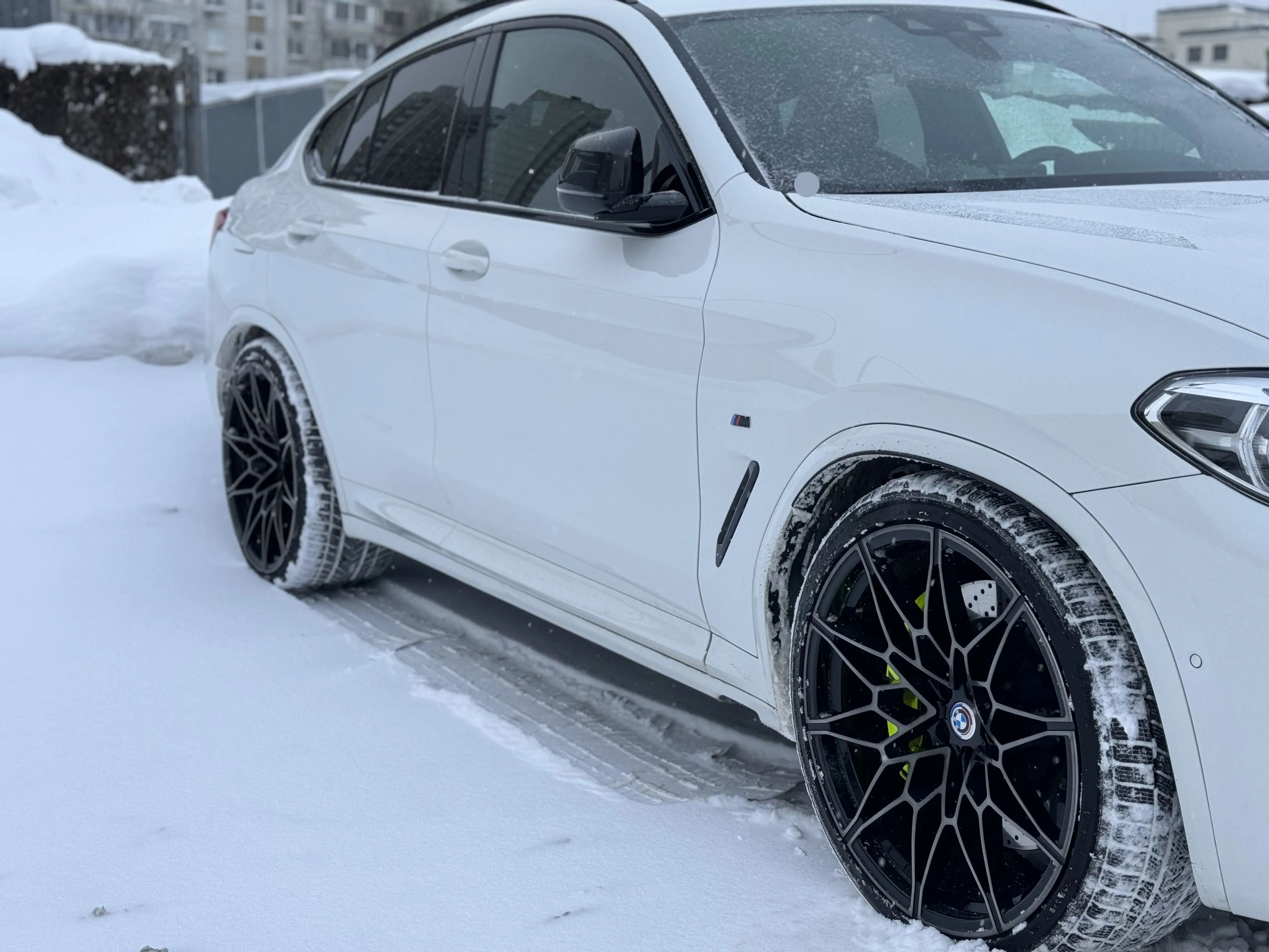 BMW X4 M40i G02 на 22" кованых дисках нашего производства фото 2
