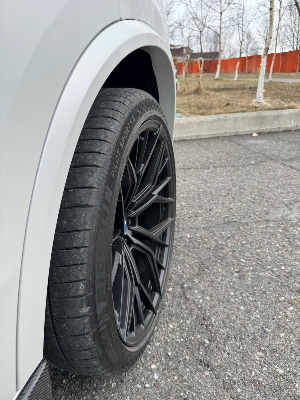 BMW X5M F95 на 22" кованых дисках нашего производства  фото 5