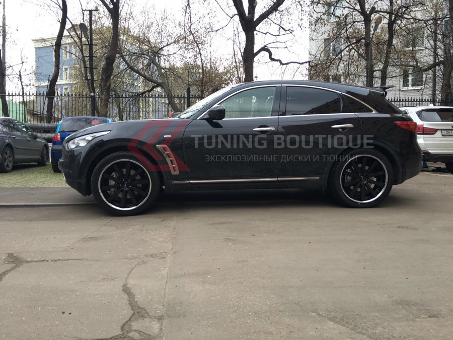 Infiniti QX70 на 22" дисках Gianelle Santo 2SS фото 1