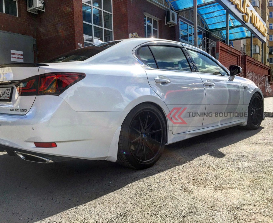 Lexus GS на 19" дисках Rohana RC10 Matte Black  фото 1