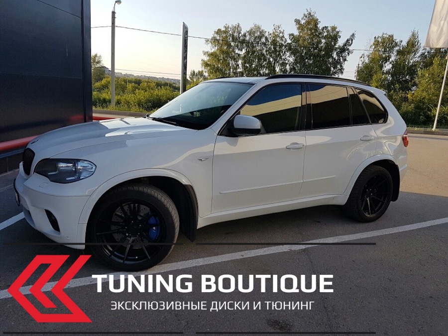 BMW X5 на 20" дисках Rohana RFX2 Matte Black фото 2