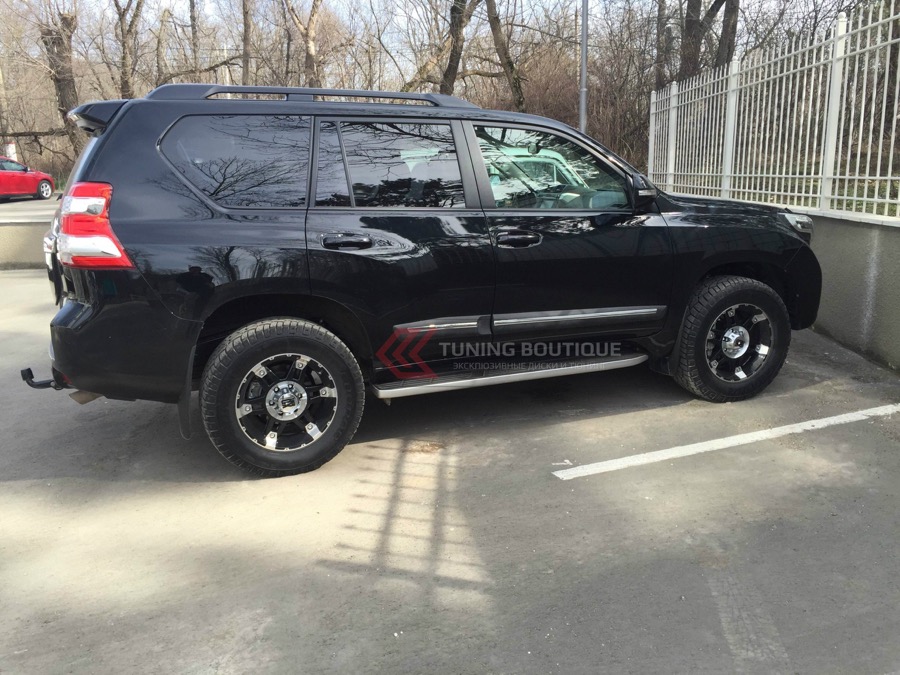 Toyota Land Cruiser Prado на 20" дисках XD797 фото 2