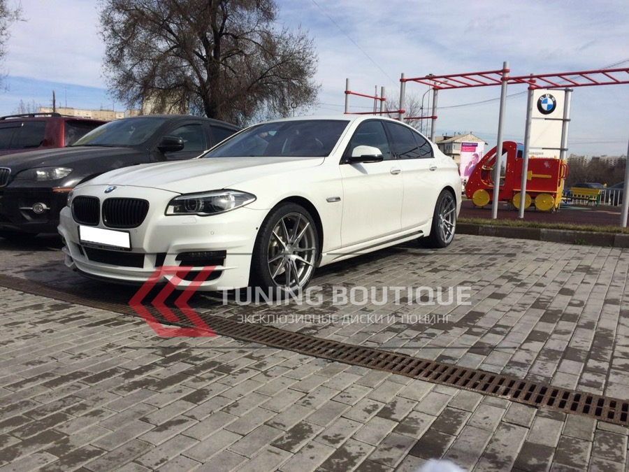 BMW 5 Series на 20" дисках Rohana RFX2 Brushed Titanium фото 2