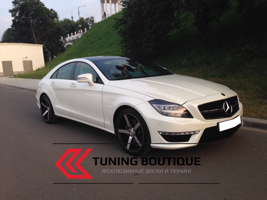 Mercedes CLS на 20" дисках Vossen CV3 Black Machined фото 3