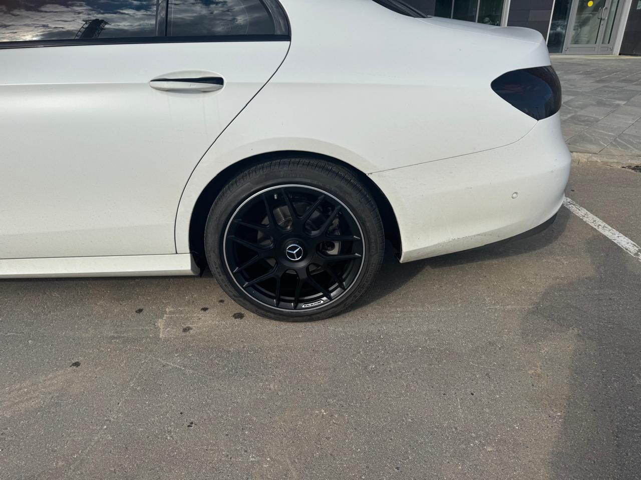 Mercedes-Benz E Class W214 на 19" кованых дисках нашего производства фото 3