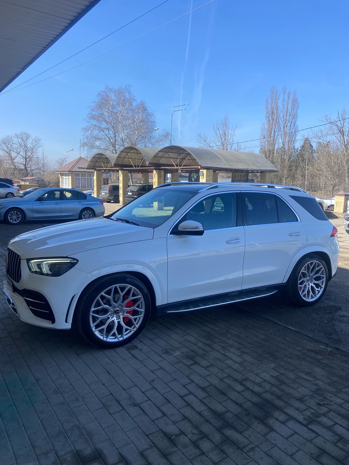 Mercedes Benz GLE V167 на 22" кованых дисках нашего производства фото 5