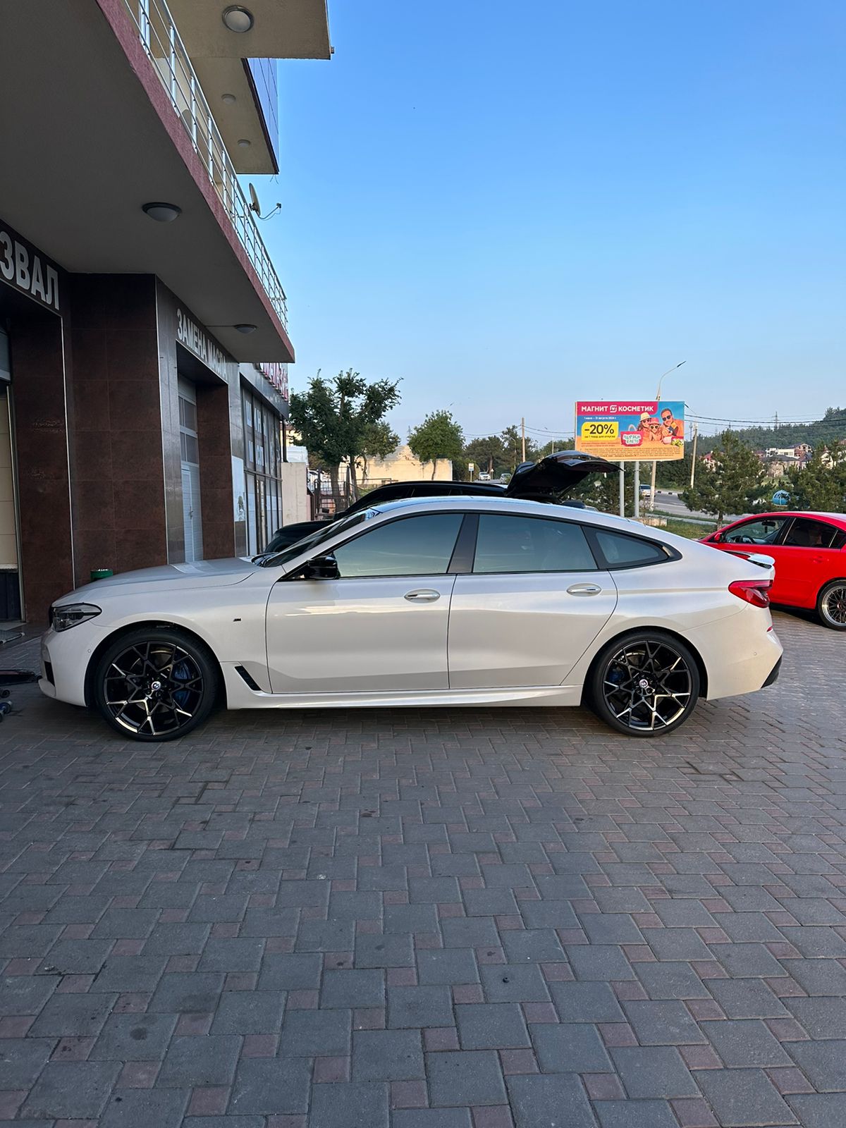 BMW 6GT G32 на 21" кованых дисках нашего производства фото 3