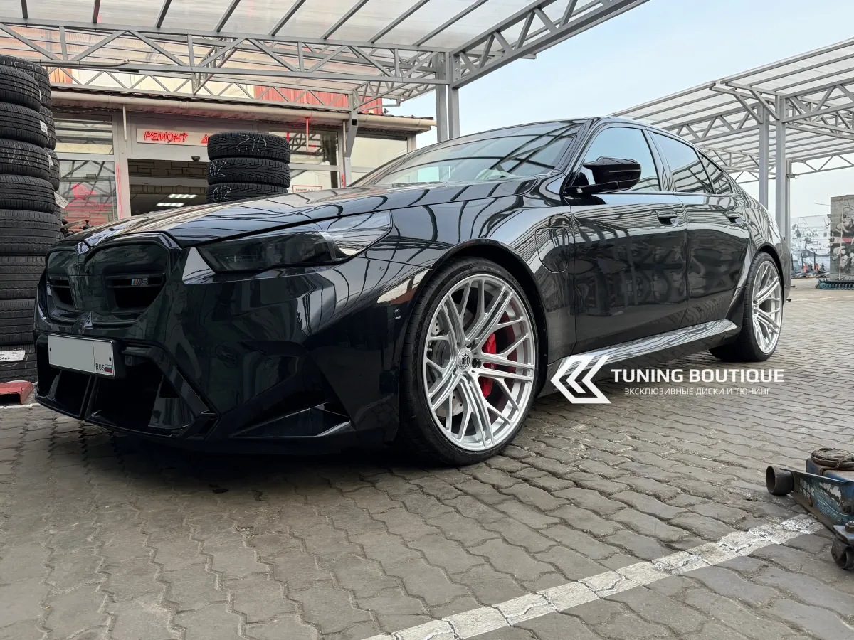 Кованые диски Advanced Forged MS050 на BMW M5 G90