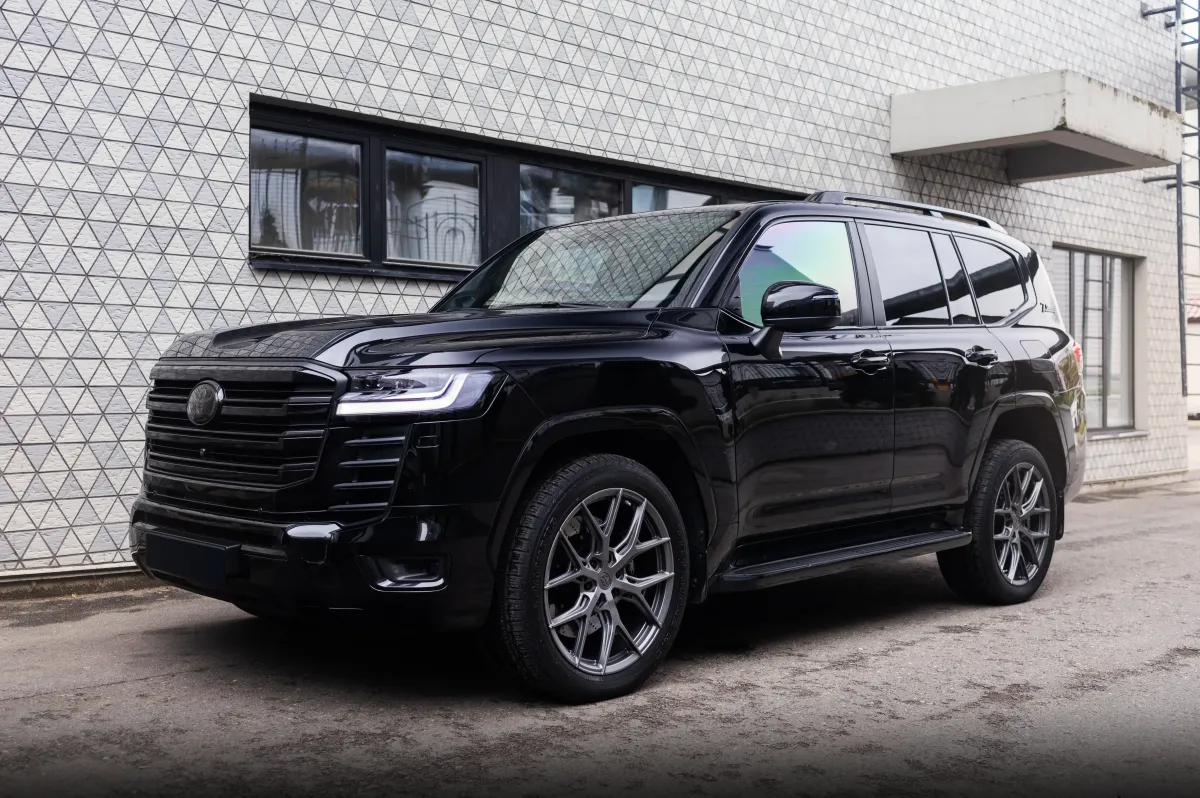 Кованые диски Advanced Forged MS6 на Toyota Land Cruiser 300